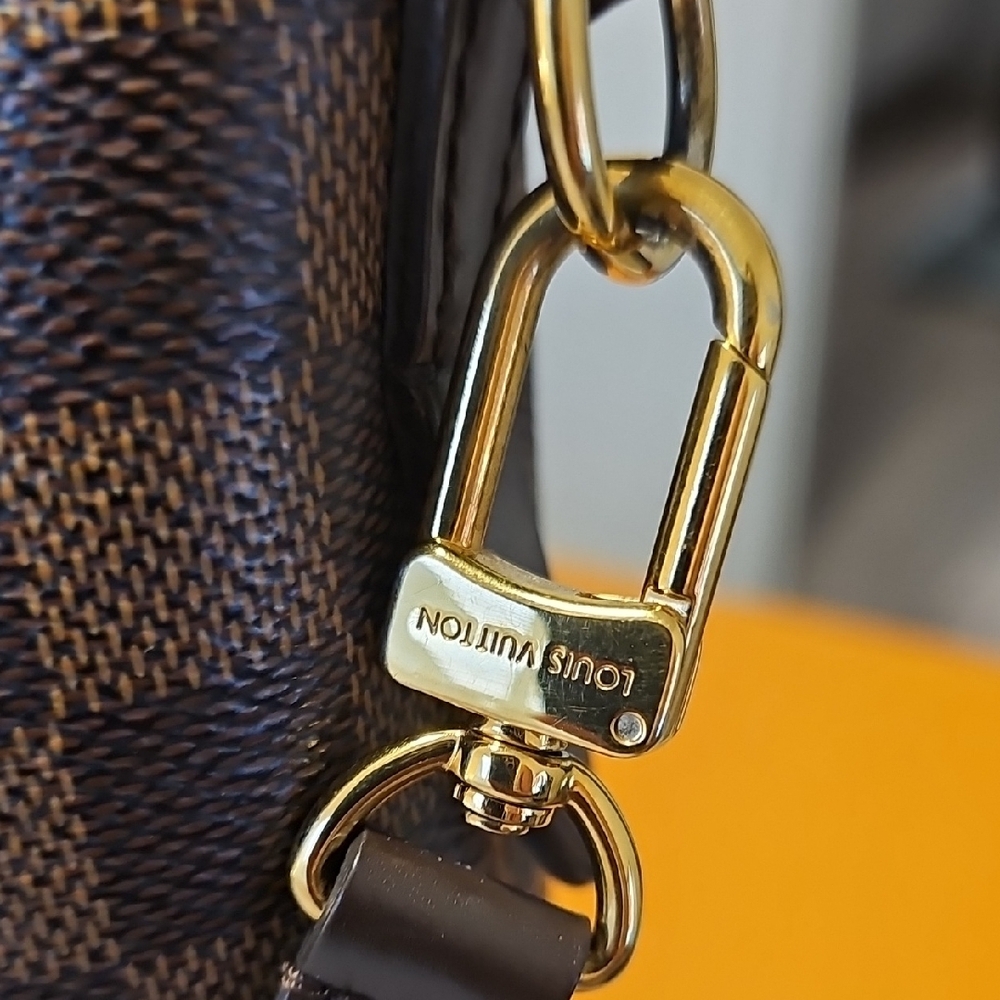 Authentic Louis Vuitton Siena GM Tote - Picture 4 of 9